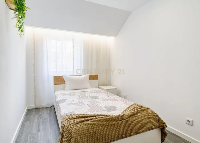 Loftnazarewaves 2 公寓