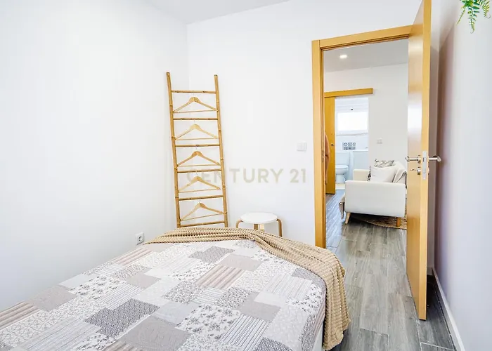 公寓 Loftnazarewaves 2