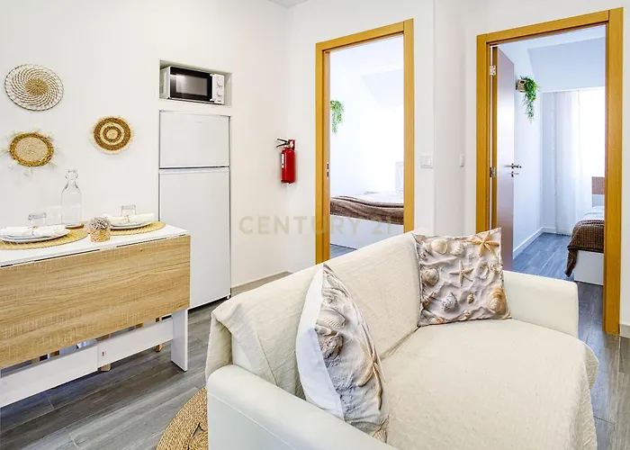 Loftnazarewaves 2 公寓